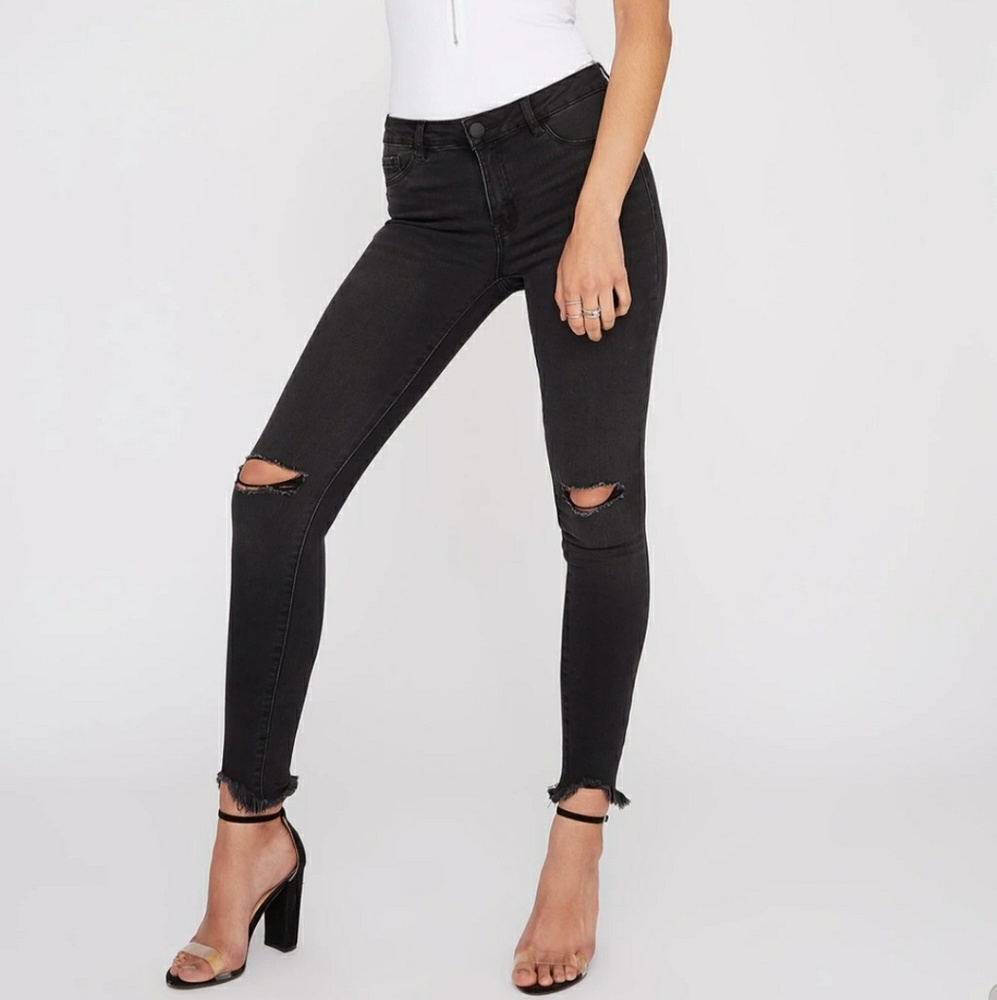 Refuge mid rise black distressed jeans